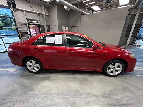 Used 2011 Toyota Camry SE w/ Fleet Convenience Pkg FWD image 23
