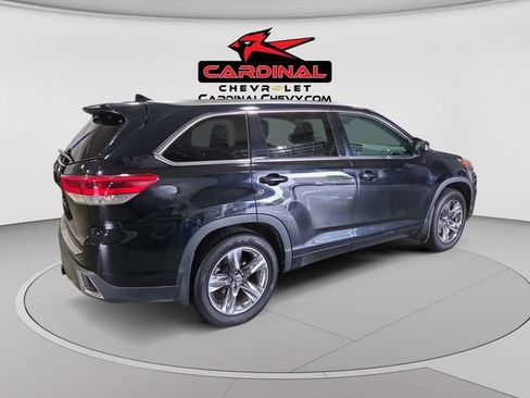 Used 2018 Toyota Highlander Limited AWD/4WD image 3