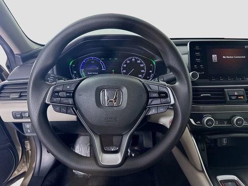 Used 2019 Honda Accord Hybrid image 12