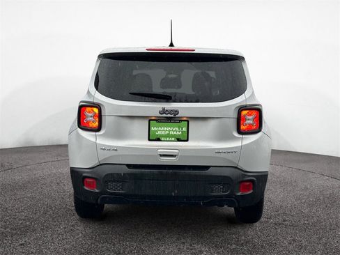 Used 2021 Jeep Renegade Sport image 4