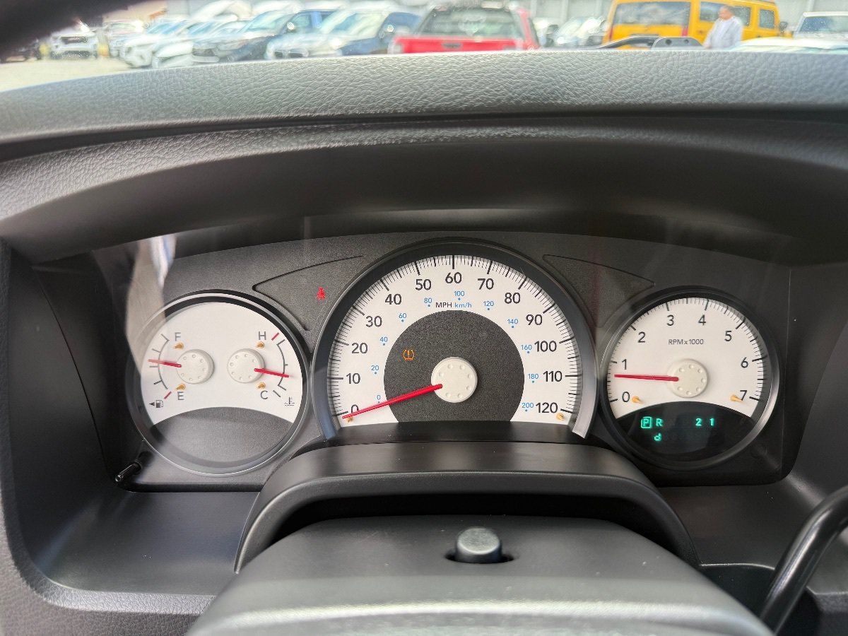 Used 2011 Dodge Dakota Big Horn RWD image 28