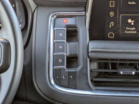 Used 2024 GMC Yukon SLT image 22