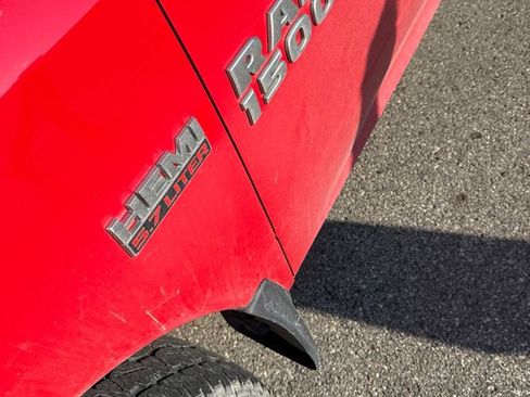 Used 2014 RAM 1500 Express AWD/4WD image 7