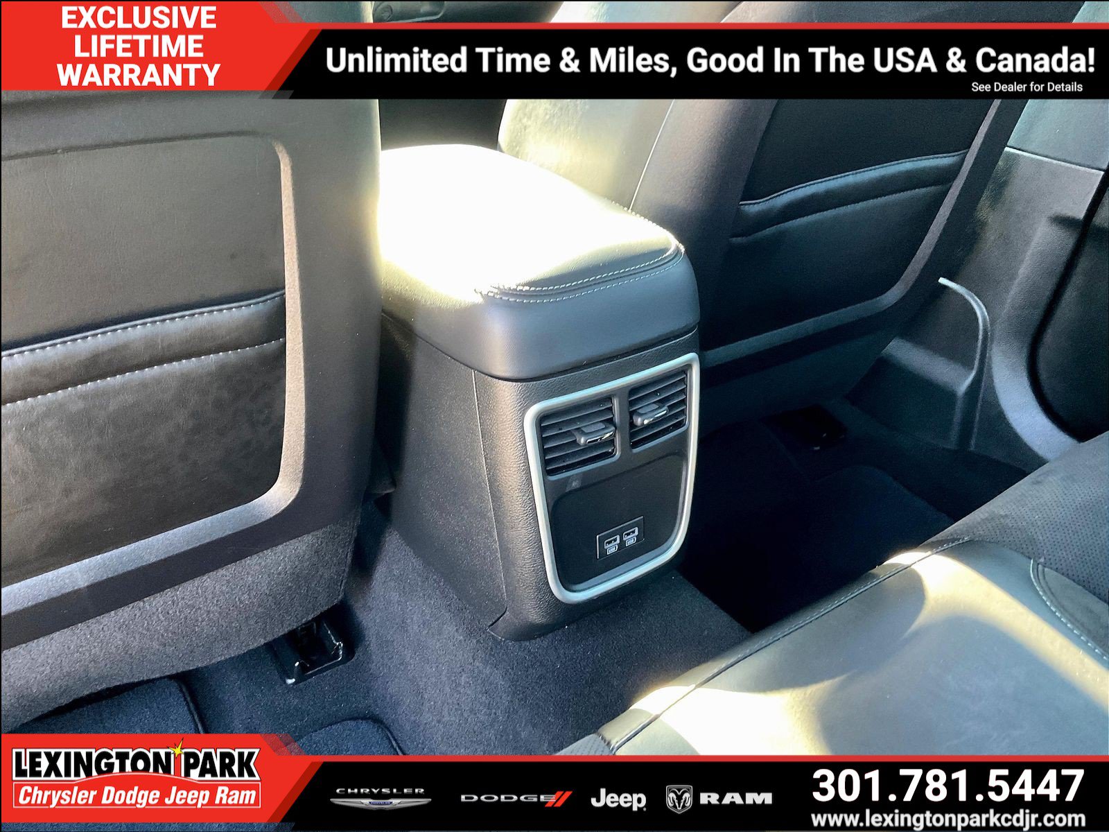 Used 2023 Dodge Charger Scat Pack w/ Plus Group RWD image 10