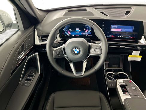 New 2026 BMW X1 xDrive28i w/ Technology Package image 23