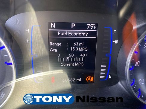 Used 2021 Chrysler Voyager Lxi image 32