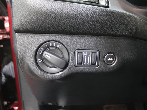 Used 2023 Dodge Challenger GT w/ Blacktop Package image 9