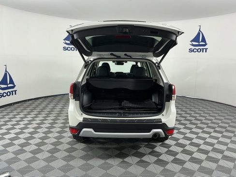 Used 2020 Subaru Forester Touring image 19