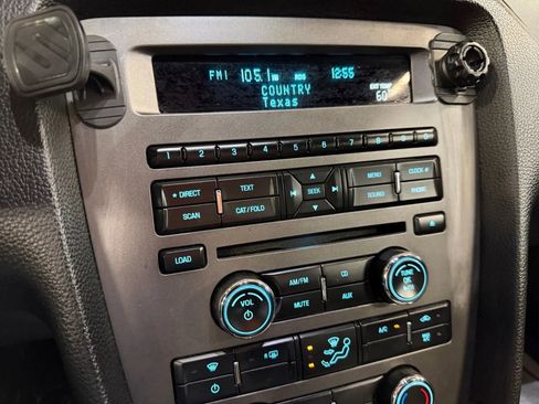 Used 2014 Ford Mustang Coupe image 30