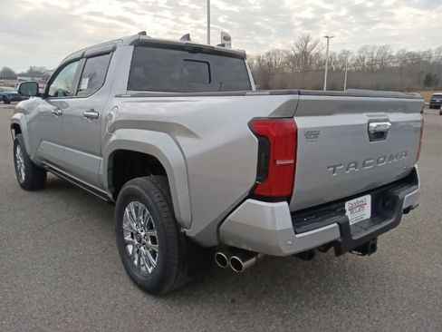 New 2026 Toyota Tacoma Limited AWD/4WD image 5