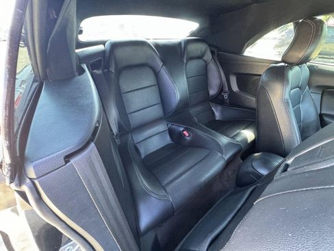 Used 2018 Ford Mustang Premium image 11