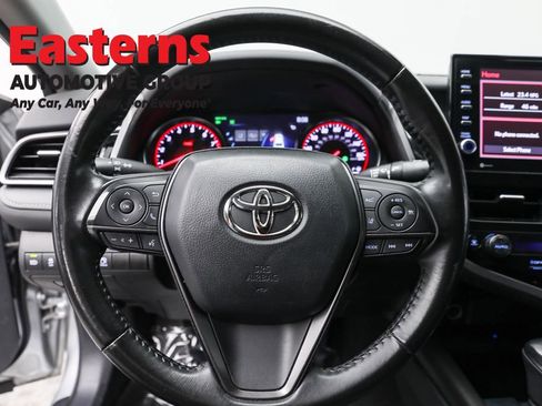 Used 2023 Toyota Camry XSE FWD image 10