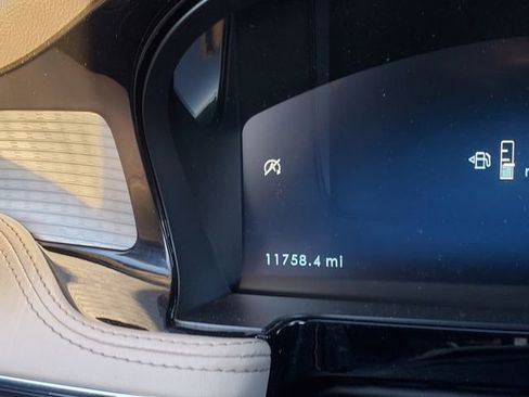 Certified 2024 Lincoln Corsair AWD w/ Equipment Group 101A image 14