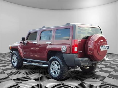 Used 2008 HUMMER H3 Alpha image 7