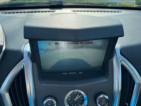 Used 2012 Cadillac SRX Luxury image 21