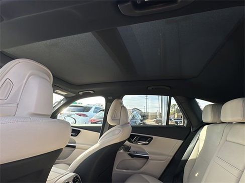 New 2026 Mercedes-Benz GLC 300 4MATIC image 12