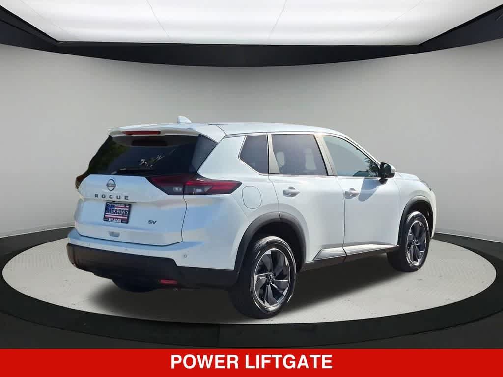 Used 2024 Nissan Rogue SV FWD image 7