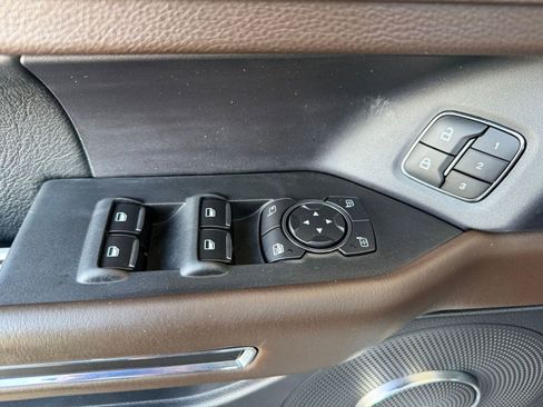 Used 2021 Ford Expedition Max King Ranch w/ Cargo Package image 13