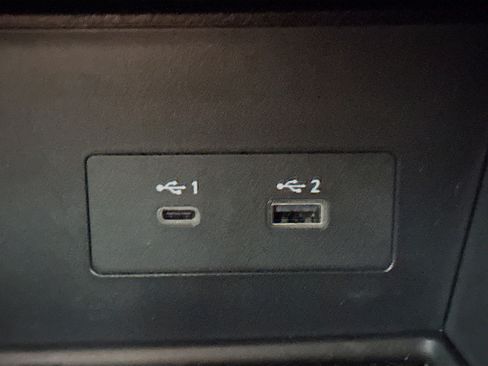 Used 2024 Nissan Pathfinder SV image 25