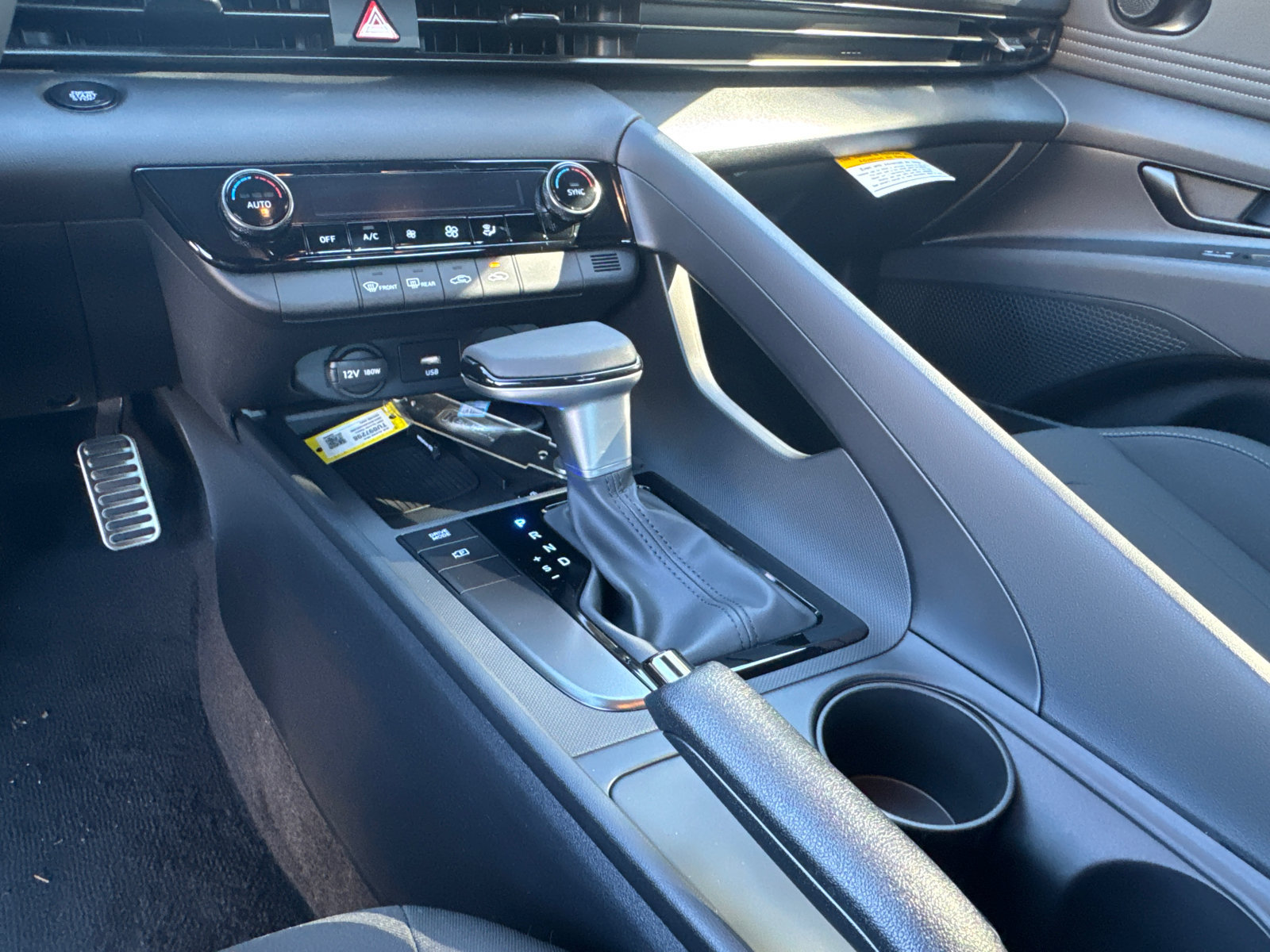 New 2026 Hyundai Elantra N Line FWD image 31