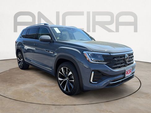New 2026 Volkswagen Atlas SEL Premium R-Line AWD/4WD image 2