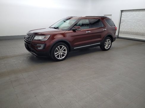 Used 2016 Ford Explorer Limited AWD/4WD image 2