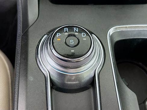 Used 2017 Ford Fusion Titanium FWD image 24