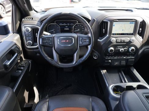 Used 2020 GMC Sierra 3500 AT4 w/ AT4 Premium Package AWD/4WD image 21