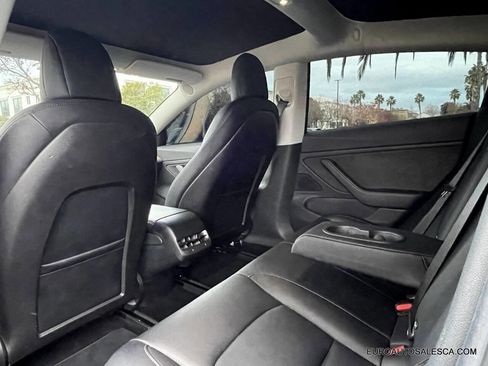 Used 2018 Tesla Model 3 Long Range image 20