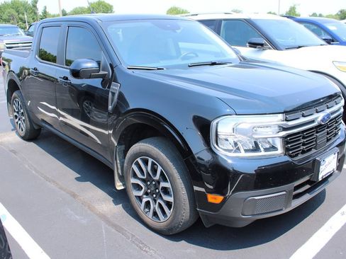 Used 2024 Ford Maverick Lariat FWD image 2