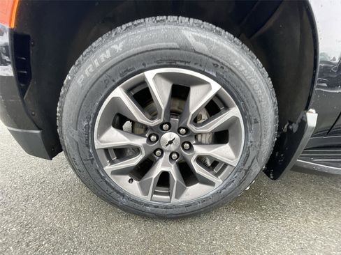 Used 2021 Chevrolet Tahoe LT w/ LT Signature Package image 27