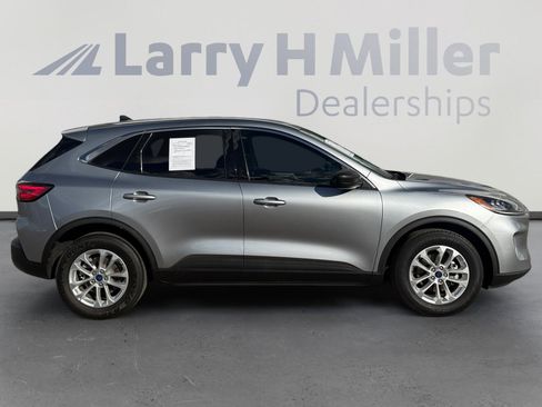 Used 2022 Ford Escape SE w/ Convenience Package image 6