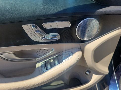 Used 2016 Mercedes-Benz C 300 Sedan image 16