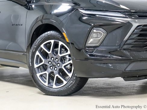 Certified 2025 Chevrolet Blazer RS image 4