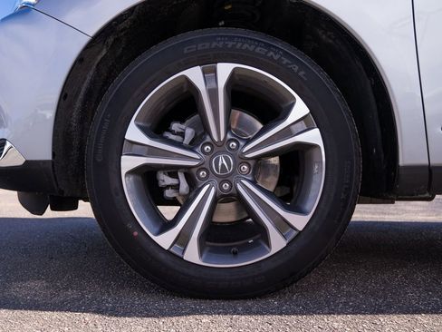 Certified 2025 Acura RDX w/ Technology Package image 14