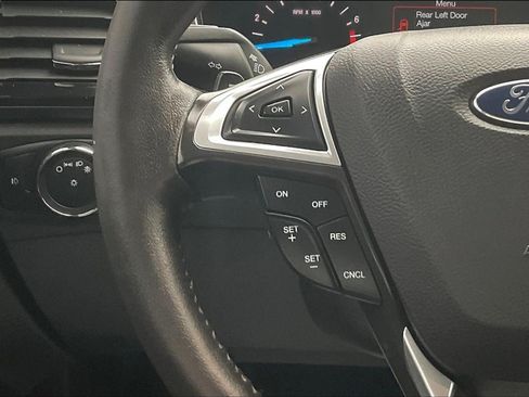 Used 2015 Ford Fusion SE w/ Equipment Group 201A AWD/4WD image 11