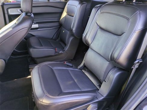 Used 2023 Ford Explorer Limited w/ Equipment Group 301A image 22