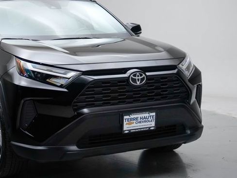 Used 2025 Toyota RAV4 XLE AWD/4WD image 11
