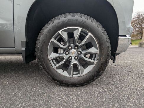 New 2026 Chevrolet Silverado 1500 LT w/ Z71 Off-Road Package image 15