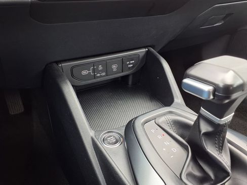 Used 2025 Kia K4 FWD image 27