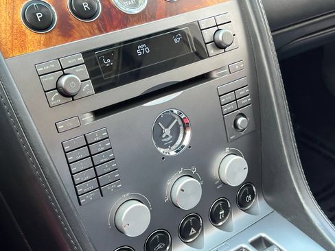Used 2006 Aston Martin DB9 Volante RWD image 22