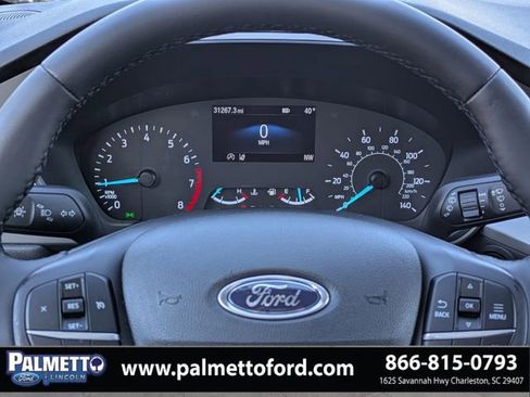 Used 2022 Ford Escape SE w/ Convenience Package image 24