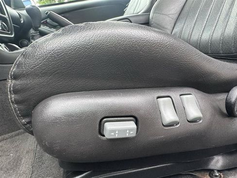 Used 2002 Pontiac Firebird Formula RWD image 26