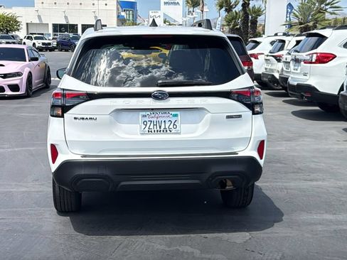 Used 2026 Subaru Forester Premium AWD/4WD image 5