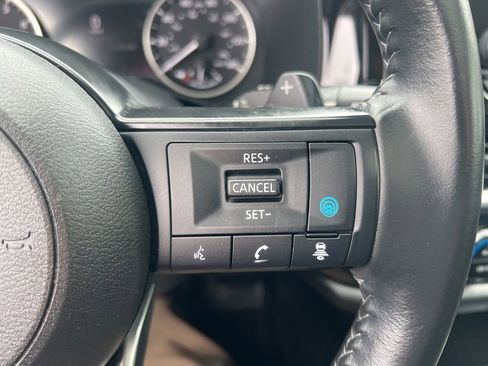 Certified 2024 Nissan Pathfinder SV w/ SV Premium Package AWD/4WD image 60