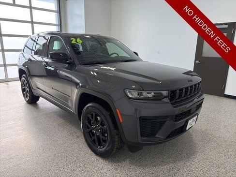 New 2026 Jeep Grand Cherokee Altitude AWD/4WD image 2
