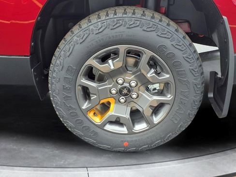 New 2026 Ford Maverick Tremor AWD/4WD image 18