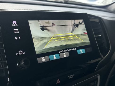 Used 2023 Honda Passport TrailSport image 19