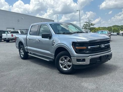 Used 2025 Ford F150 XLT w/ Equipment Group 301A Standard AWD/4WD image 2