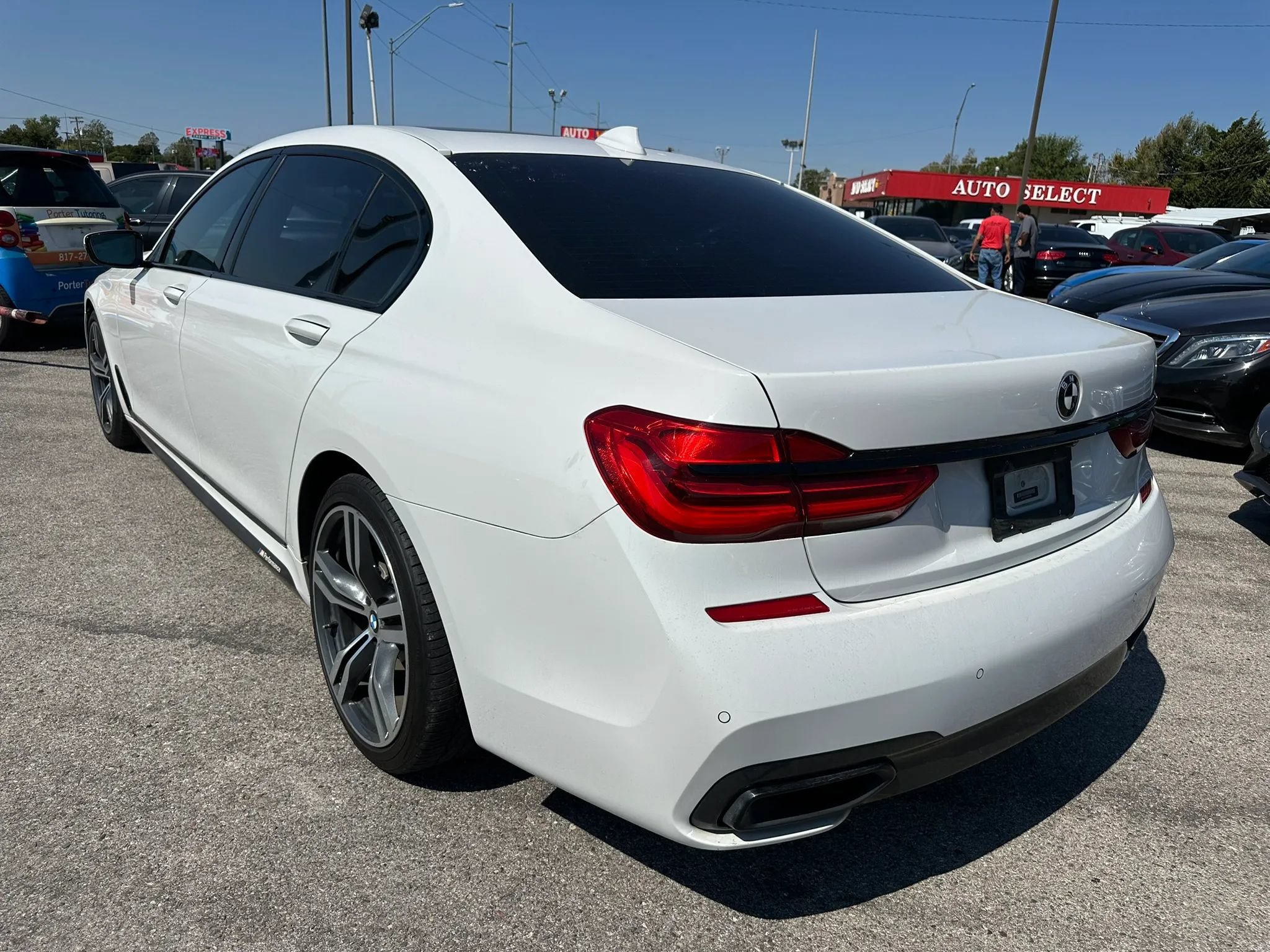 Used 2019 BMW 740i w/ M Sport Package RWD image 35